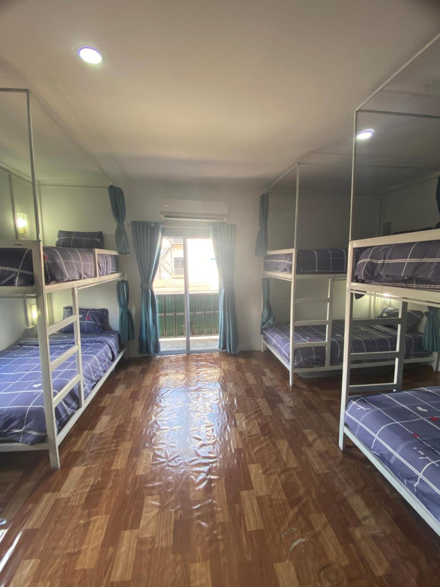 Downtown Vang Vieng Hotel Kültér fotó